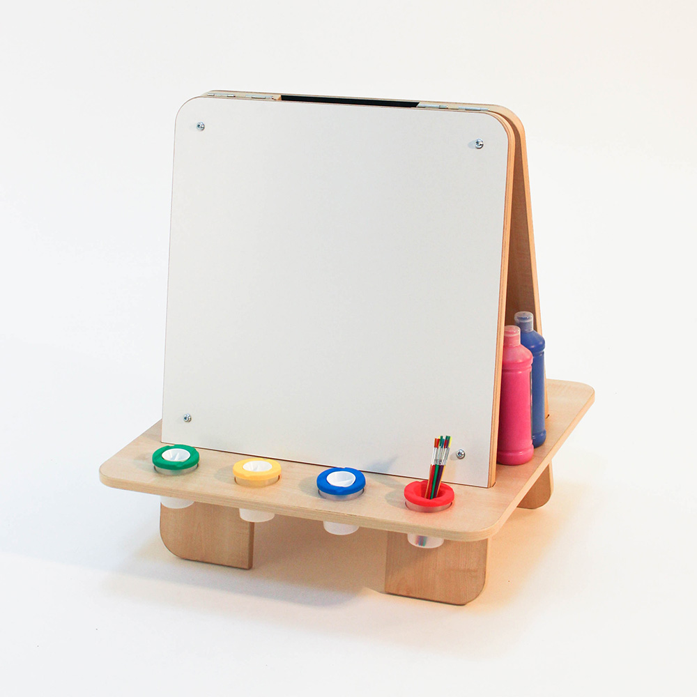 Seedlings®  Junior Art Easel